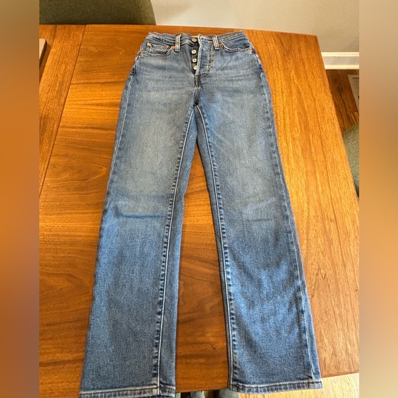 Levis wedgie straight size 25 - Picture 2 of 6